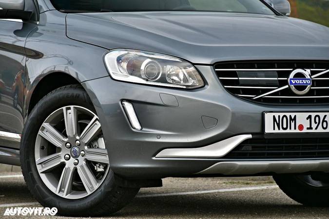 Volvo XC 60 D4 AWD Geartronic Summum - 16