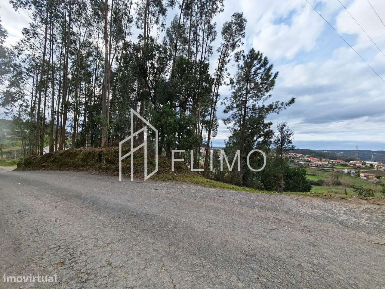 Terreno com 900m2 - Grande imagem: 5/18