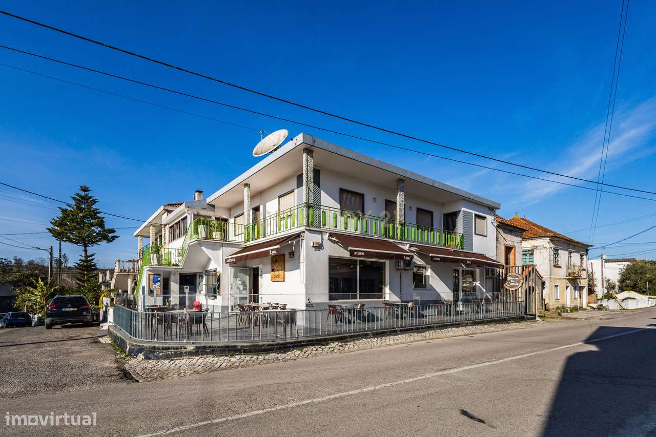 Oportunidade Exclusiva: Trespasse de Café / Restaurante em pleno funci - Grande imagem: 3/29