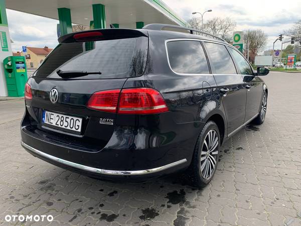 Volkswagen Passat 2.0 TDI Highline DSG - 5