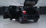 Toyota Yaris 1.0 VVT-i 20 Anos - 5