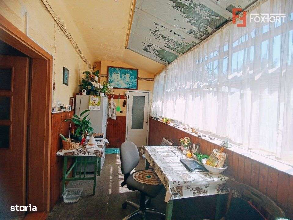 COMISION 0% Casa cu 4 apartamente la curte comuna cu teren total 748 m - Imagine principală: 5/9