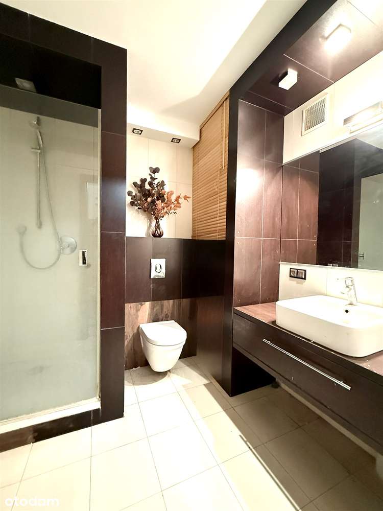 Duże dwupoziomowe mieszkanie na Przecławiu /balkon i dwie łazienki-8