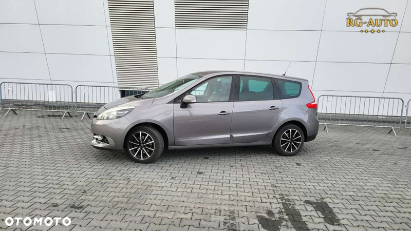 Renault Grand Scenic - 13