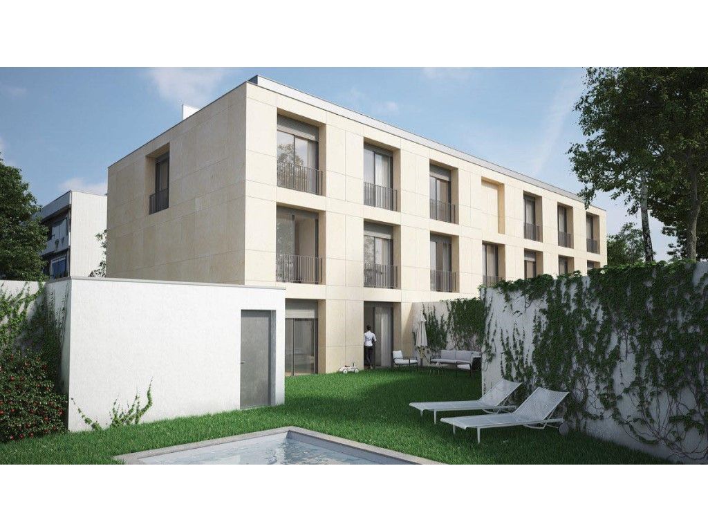Apartamento T4 Duplex com jardim | Empreendimento Casas d...