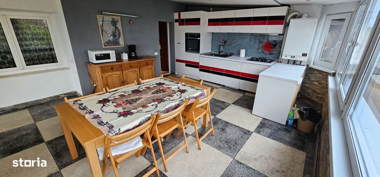 Inchiriez apartament 4 camere 140 m2 - Imagine principală: 2/16