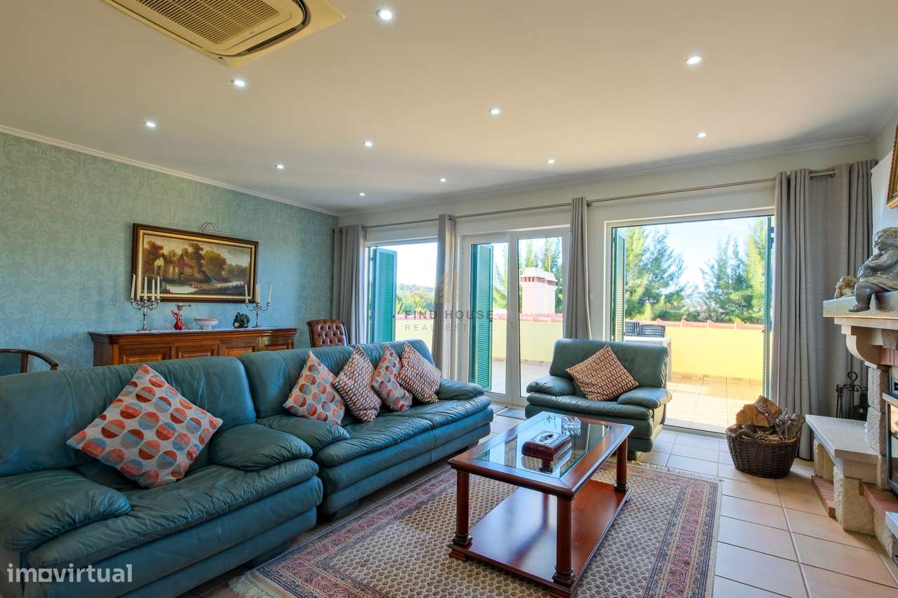 Moradia Isolada T4 com piscina, campo de ténis e logradouro em Cachoei-27