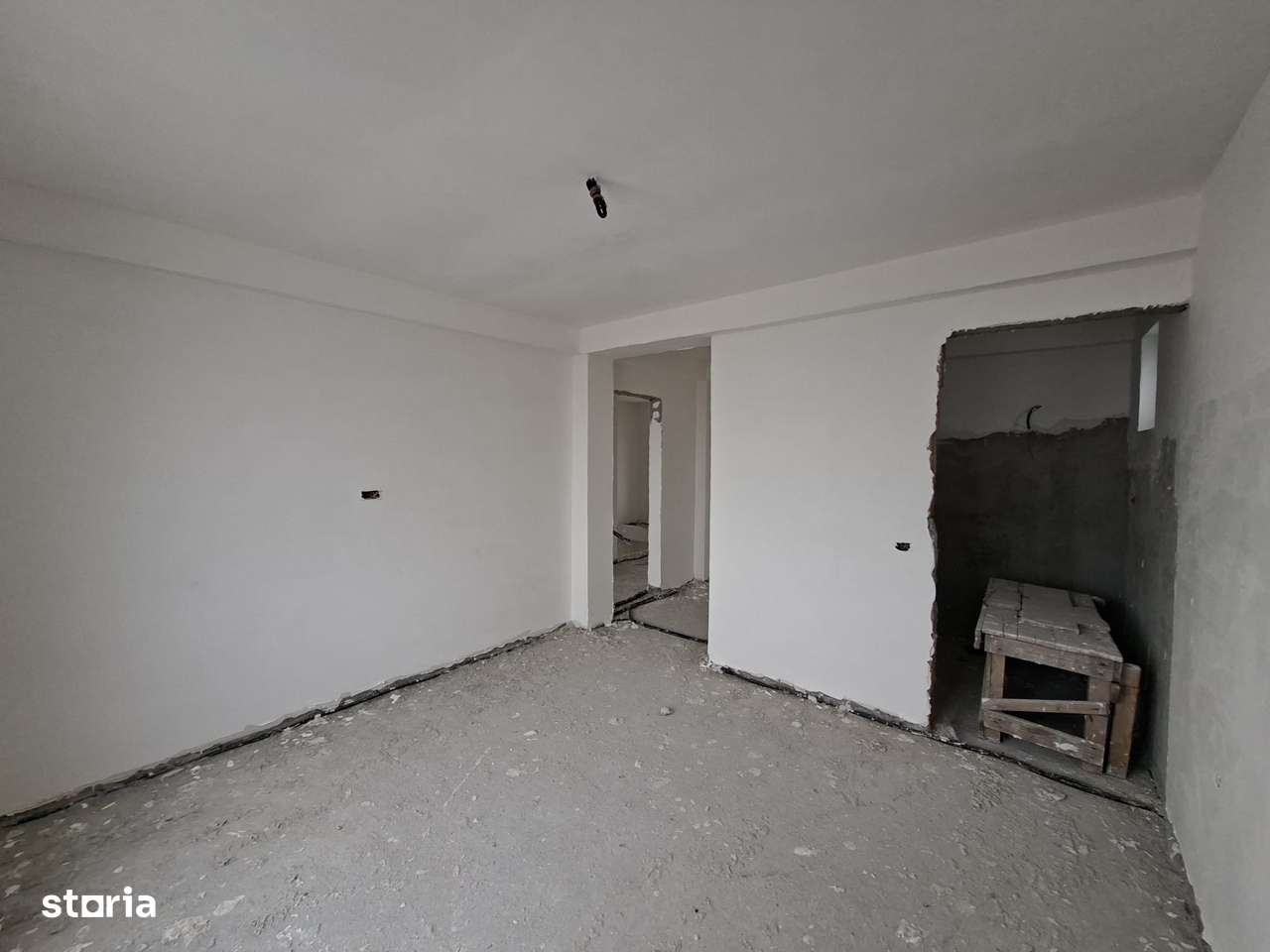 Casa Parter + 1 etaj/ 5 camere/Comuna Berceni/COMISION 0%-5