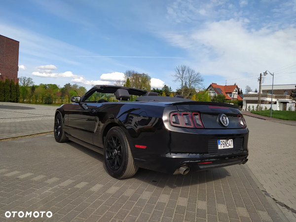 Ford Mustang 3.7 V6 - 16