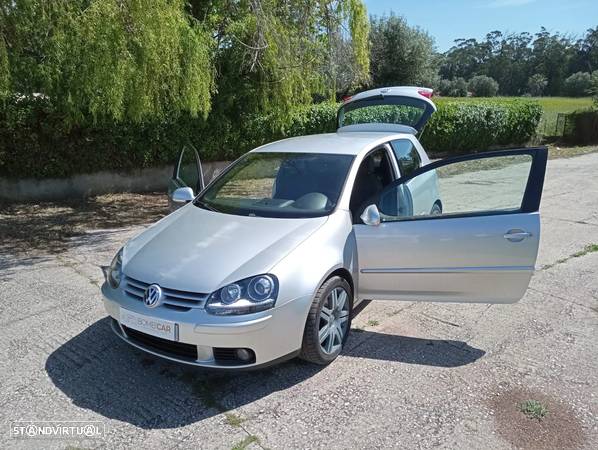 VW Golf 2.0 TDi Sport DSG - 6