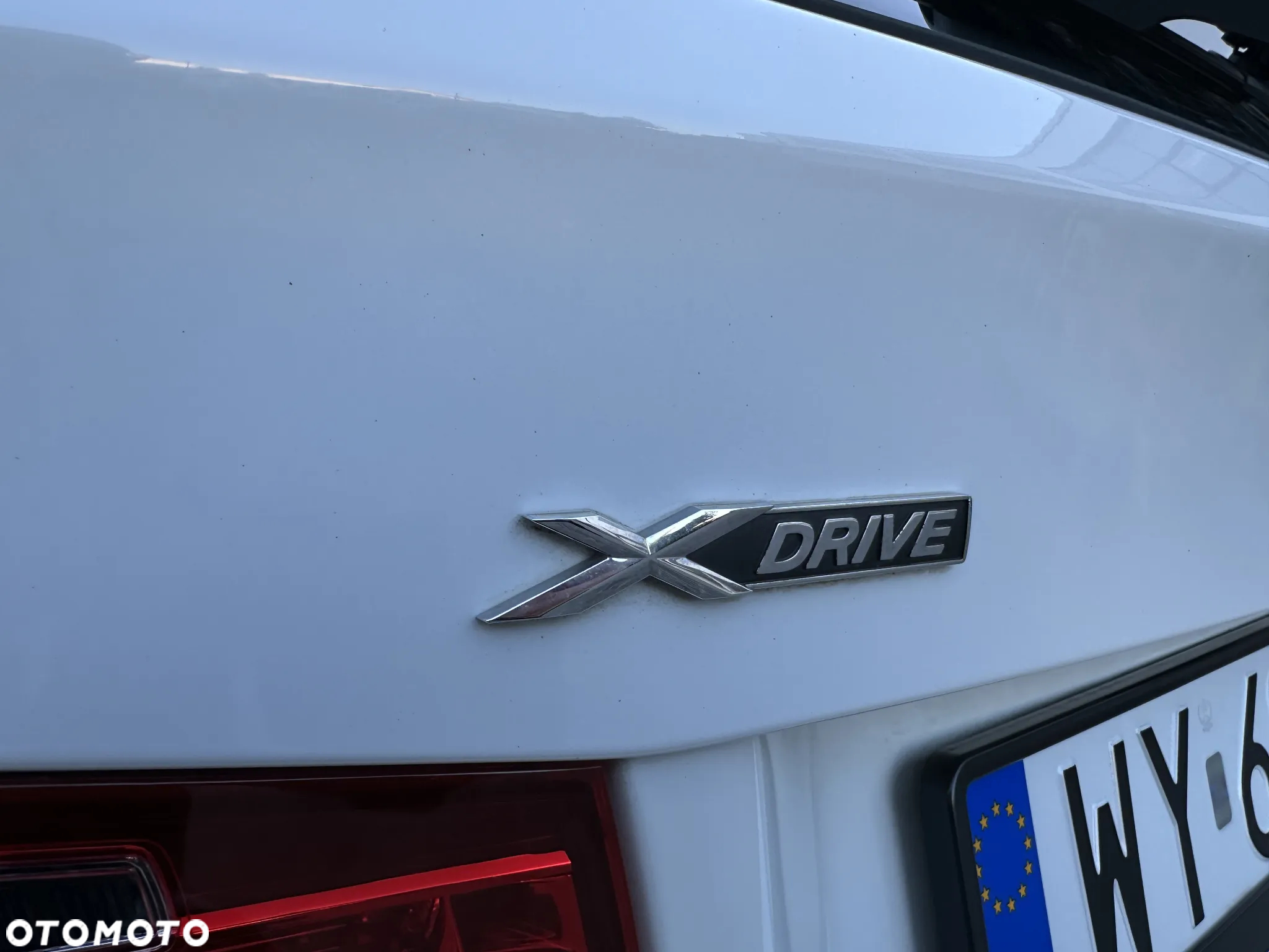 BMW Seria 3 320d Touring xDrive - 17