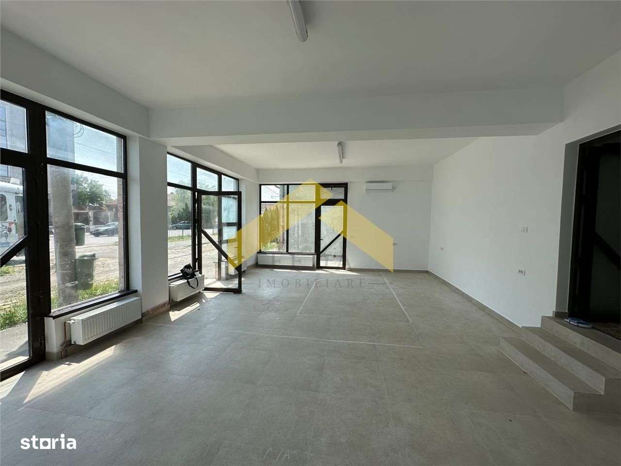 Spatiu comercial de vanzare zona Gradiste pe principala - Imagine principală: 4/4