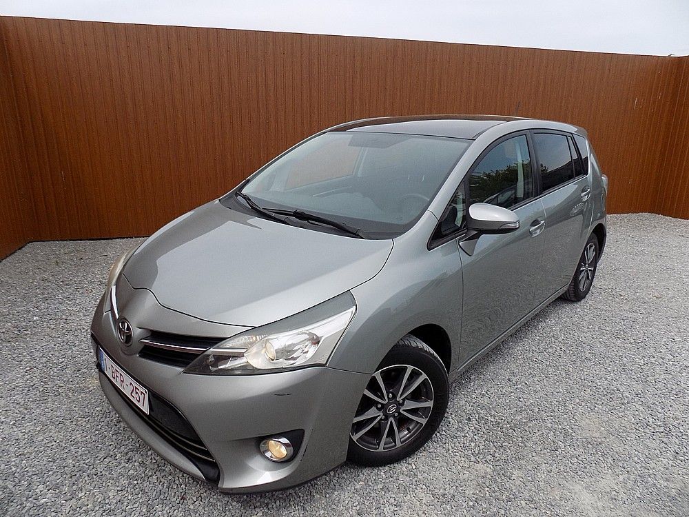 Toyota Verso 2.0 D-4D Life 2013