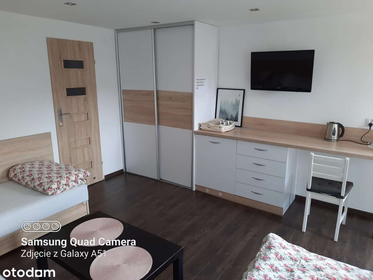 Sprzedam dom z pokojami gościnnymi w sercu Mrzeżyna 200 m od plaży - Pełny obrazek: 4/8