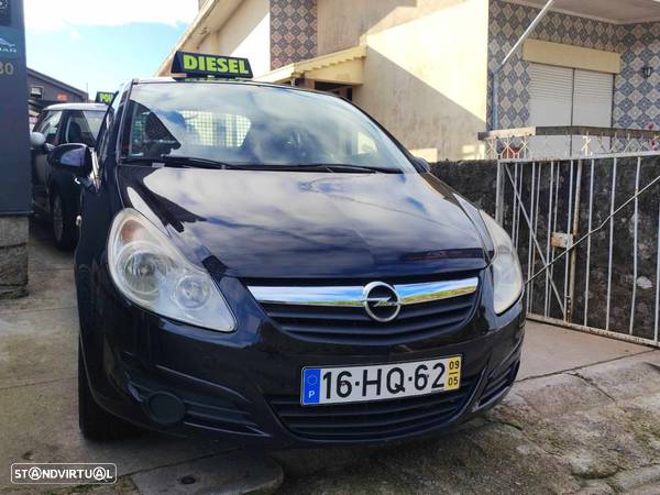 Opel Corsa Outro - 4