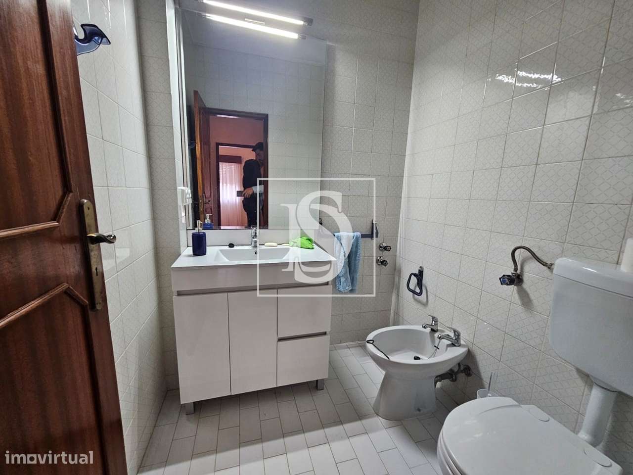 Apartamento T3 junto à estação de comboio de Rio Tinto-16