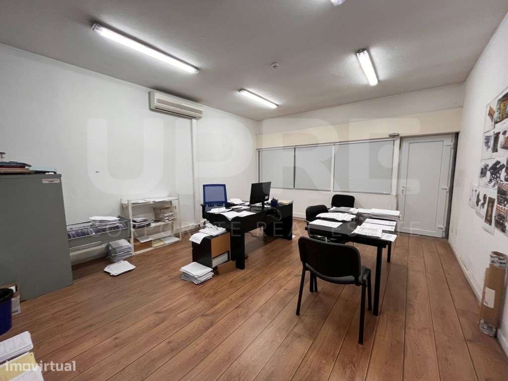 Armazém c/ pontes rolantes| VENDE | VN Gaia (Grijó)-37