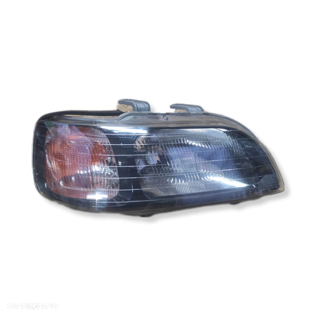 Lampa prawy przód honda Civic - 1