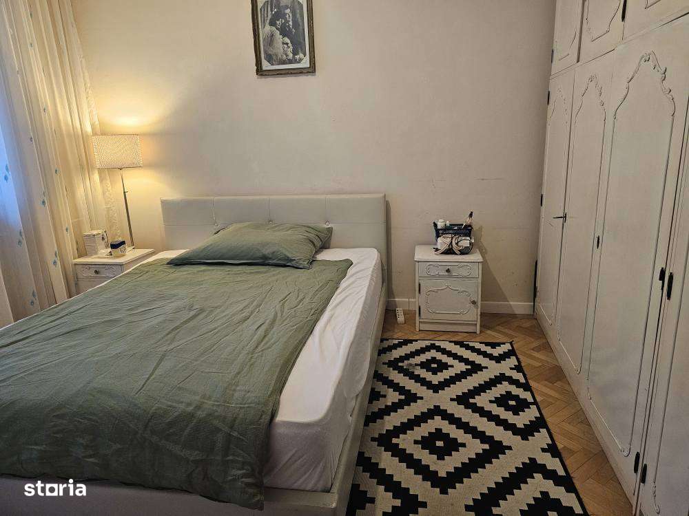 Se vinde un apartament situat în liniștitul cartier Splaiul Crișanei-3