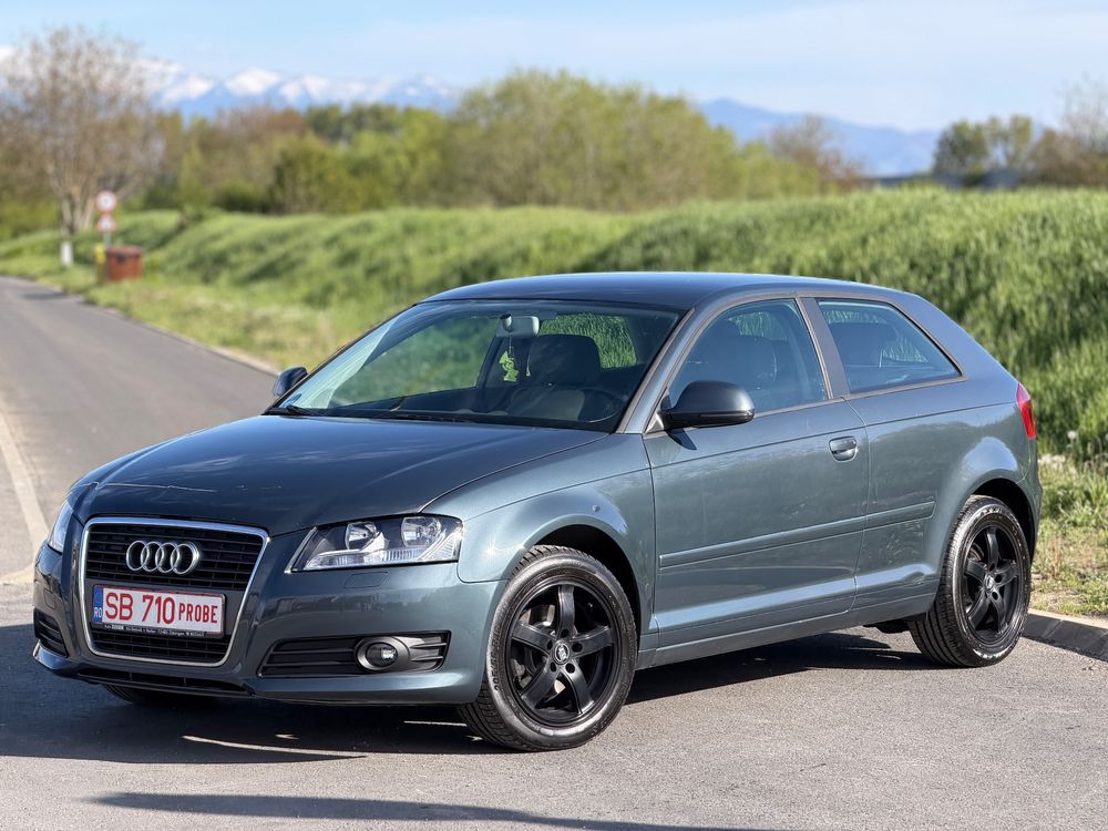 Audi A3 8P [2003 - 2013] 1.9 TDI DPF Ambiente 2009