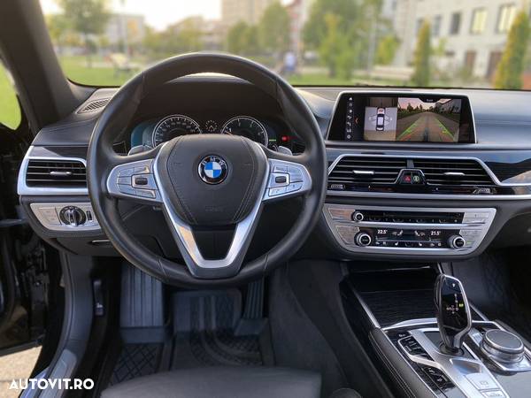 BMW Seria 7 730Ld xDrive - 19