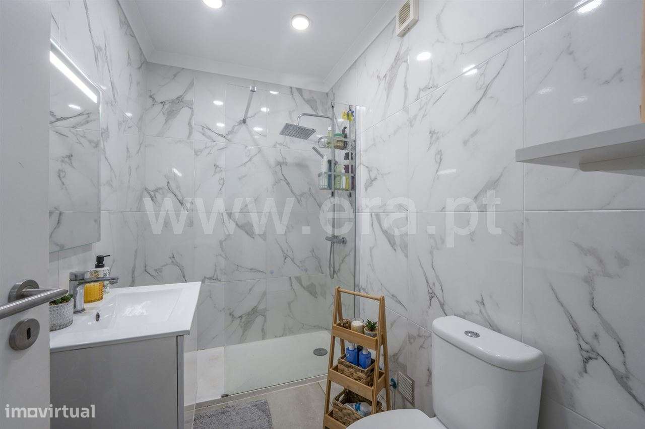 Apartamento T2; Miratejo-11