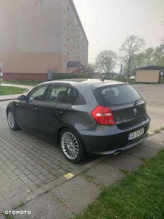 BMW Seria 1 118i - 3