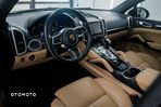 Porsche Cayenne Tiptronic S - 10