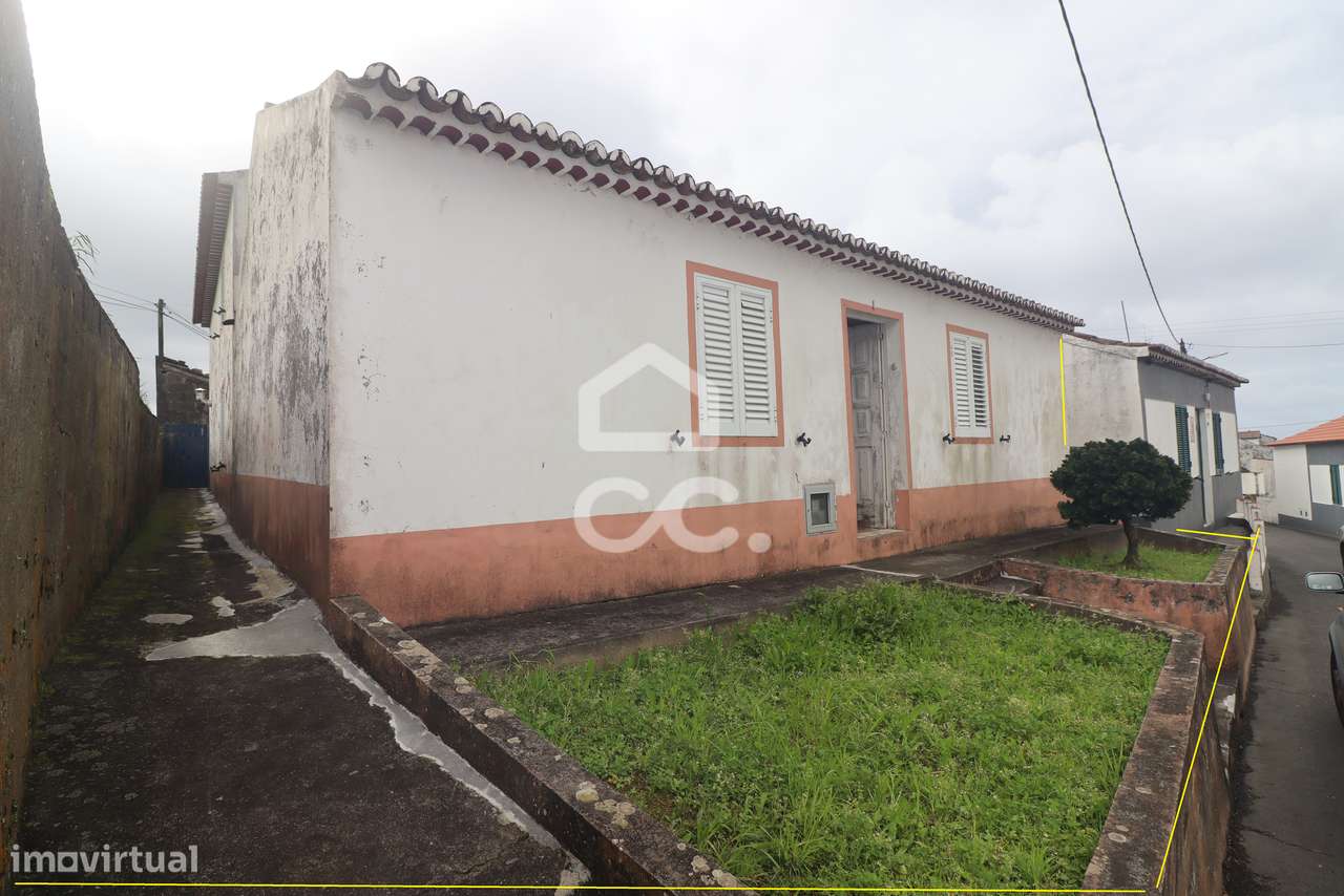 Moradia com 3 Quartos - Algarvia - Nordeste-14