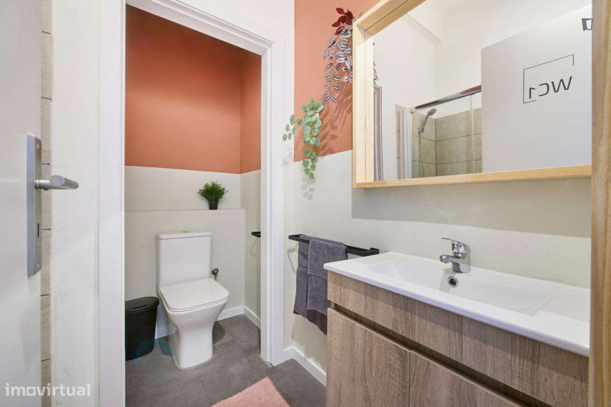 Quarto - localizado em Marquês de Pombal Lisbon - Grande imagem: 3/55