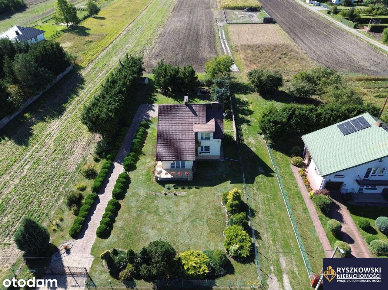 Dom Zwódne, duża zagospodarowana działka 2051m2-18