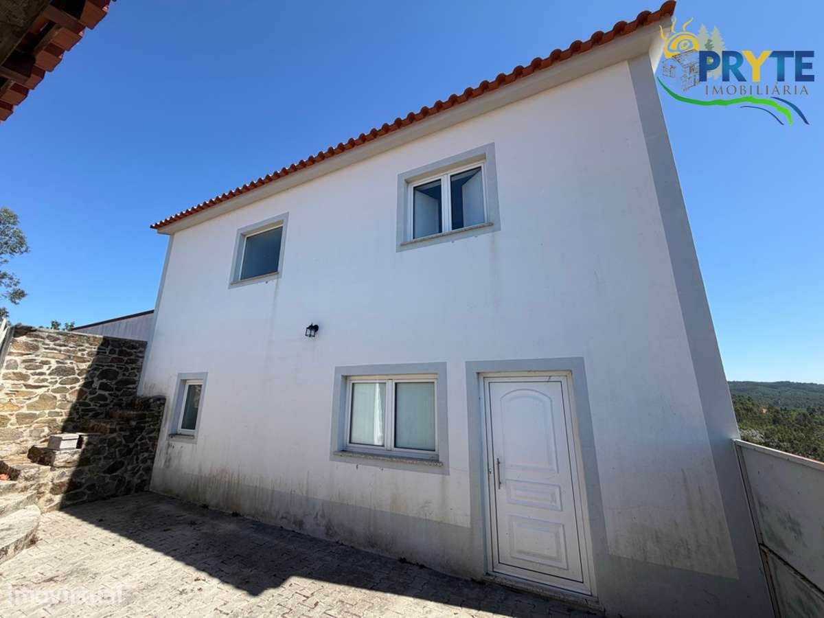 Quinta com moradia T3 , anexos e ruínas em Pedrógão Grande-14