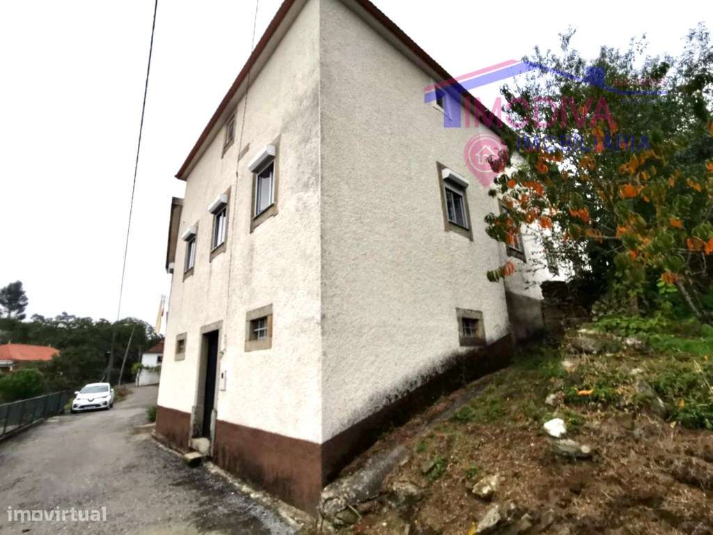 CASA SENHORIAL E TERRENO, CASTANHEIRA DE PERA-0