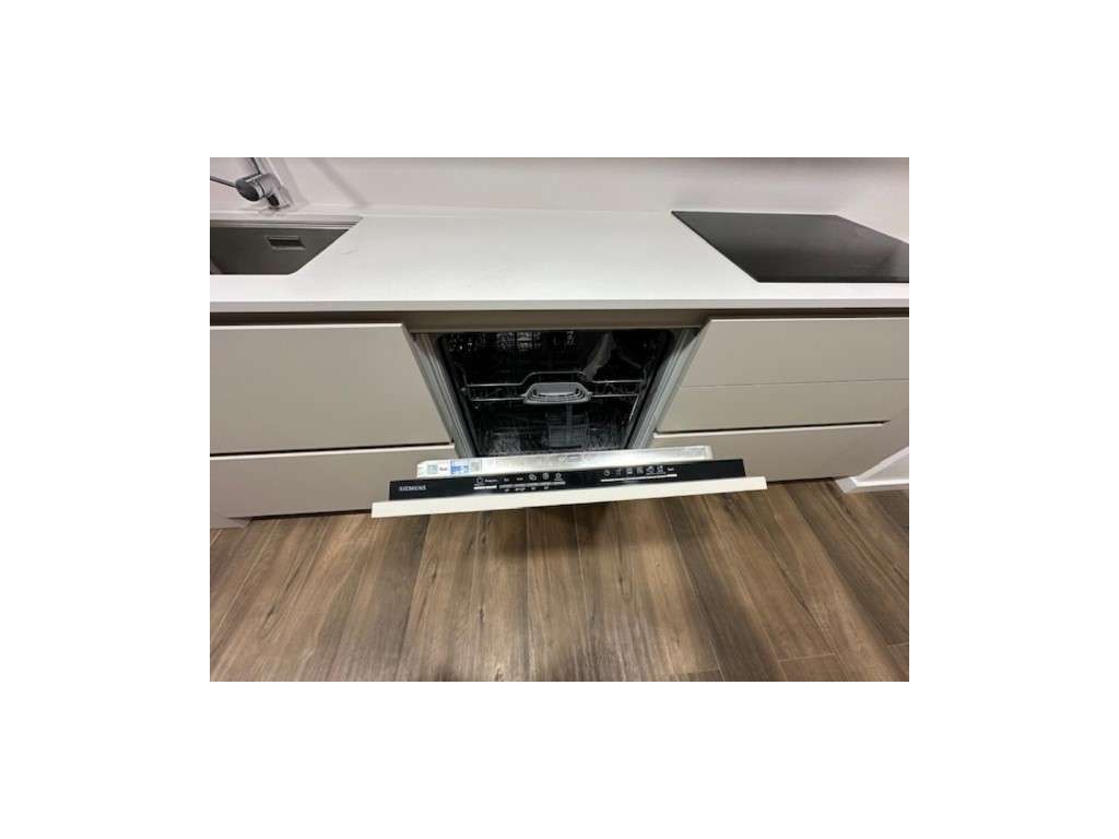 ALCOCHETE - T4 - DUPLEX DE LUXO - C/ TERRAÇO E GARAGEM/2 LUG. - Grande imagem: 3/25