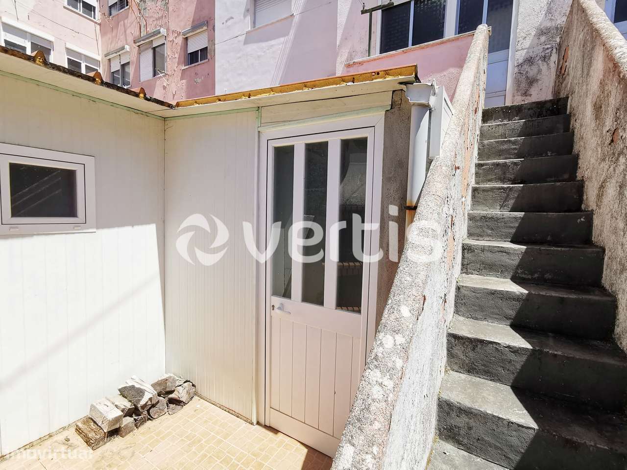 Apartamento T1 com Quintal 30 m2 na Pontinha, Odivelas - Lisboa-14