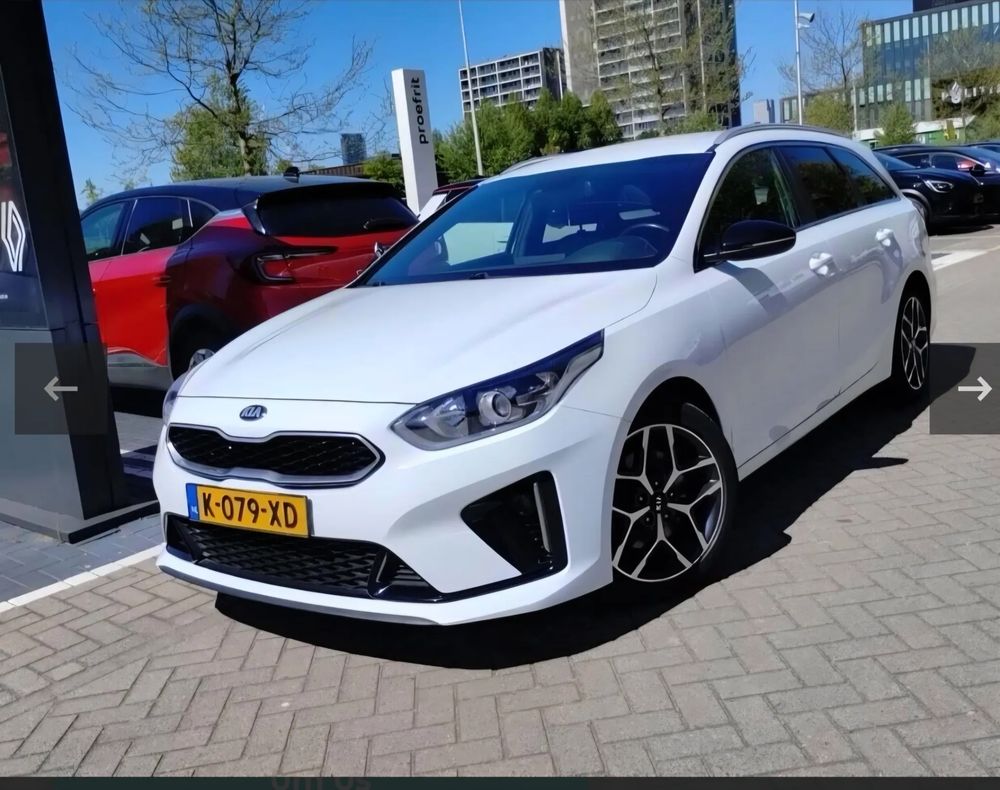 Kia Ceed III 1.5 T-GDI DCT7 OPF GT Line 2021