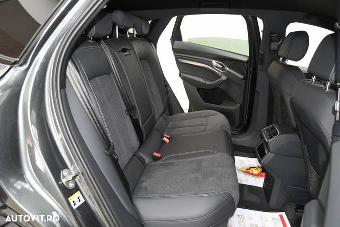 Audi e-tron Sportback 55 quattro - 11