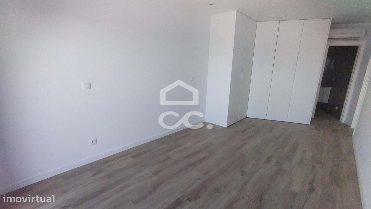 RESERVADO- Apartamento tipo T-1+1 no centro da Vila de Pataias!-10