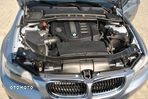 BMW Seria 3 318d - 15