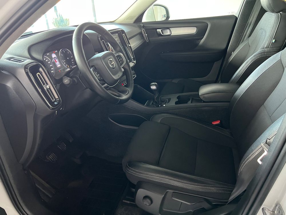 Volvo Xc-40