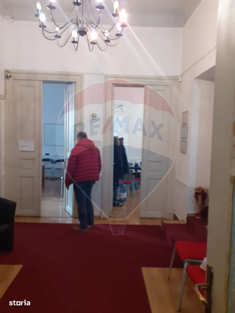 Casă D+P+E+M | 827 mp utili, 5 locuri parcare, Regina Maria - Imagine principală: 3/14