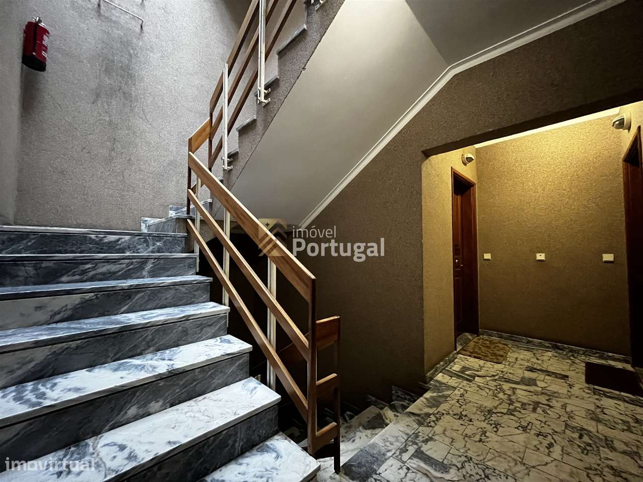 Arrenda Ap. T1 Areal de Cima - São Vitor - Grande imagem: 4/24