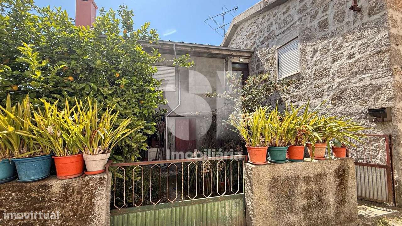 Moradia T3 - São Cipriano-1