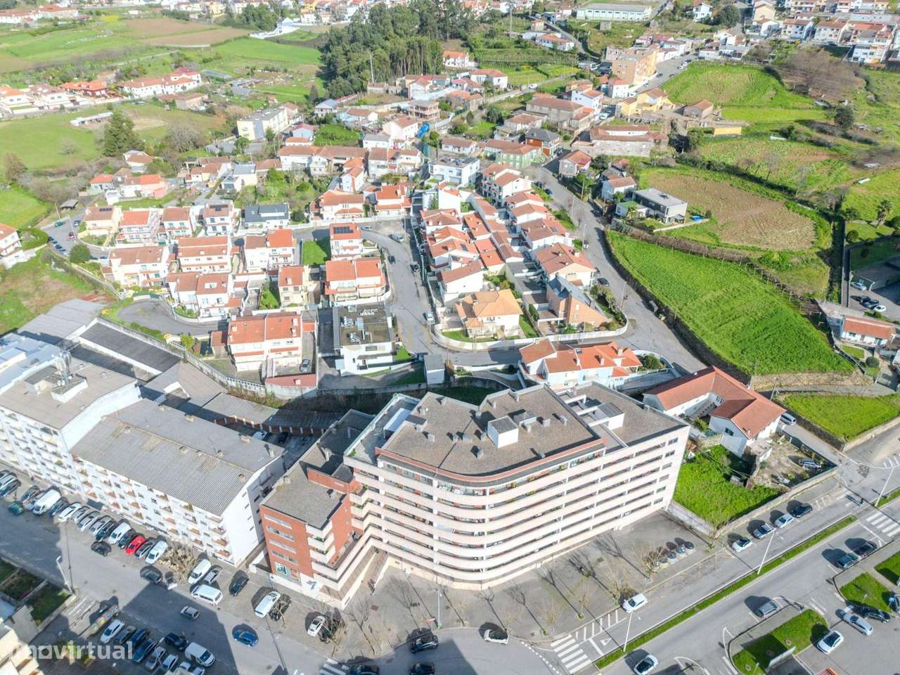 Apartamento T2+1 em Gondomar -  Ed. Aqua Plaza com Varandas e Boa Expo-24
