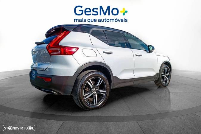 Volvo XC 40 2.0 D3 R-Design Geartronic - 4