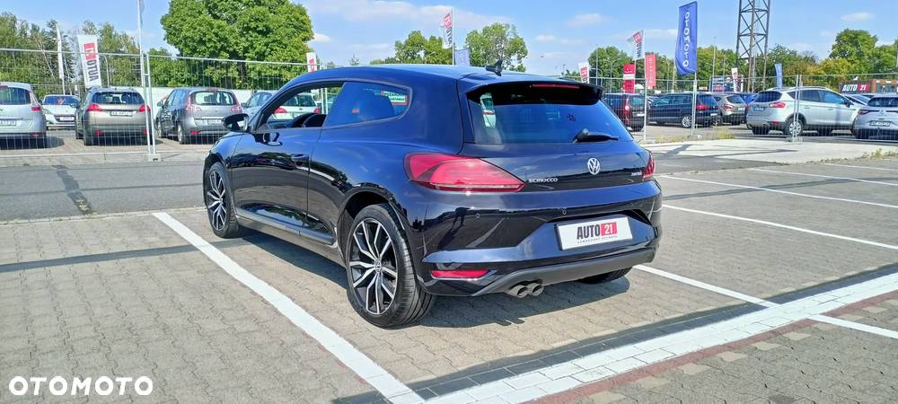 Volkswagen Scirocco 2.0 TDI (Blue Motion Technologie) DSG - 3