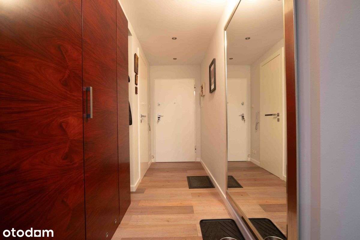 Apartament z dwoma miejscami parkingowymi-10