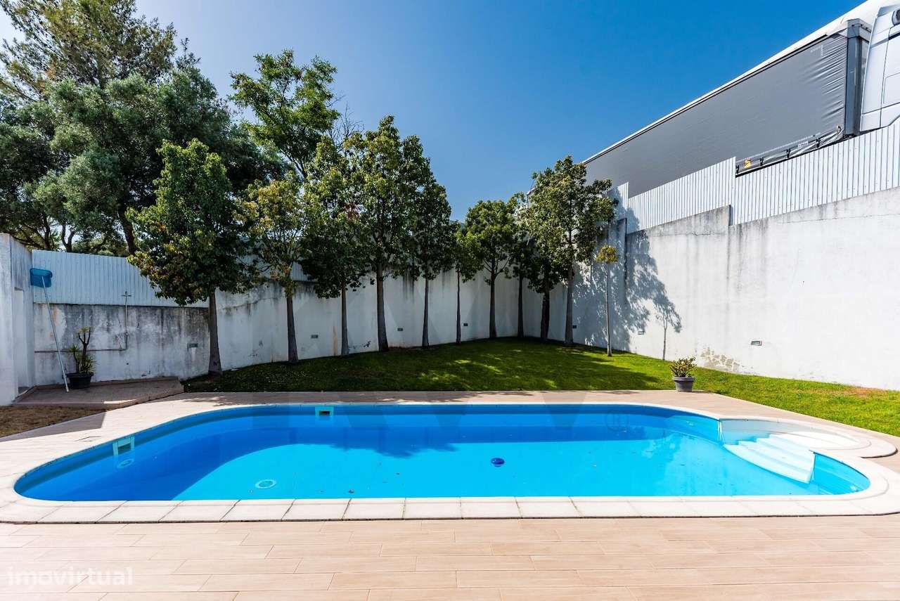 Apart T3 -  Condomínio fechado - Varandas - Piscina - Box para 3 viatu-39