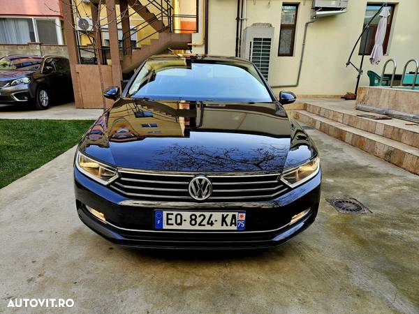 Volkswagen Passat 1.6 TDI (BlueMotion Technology) DSG Comfortline - 2