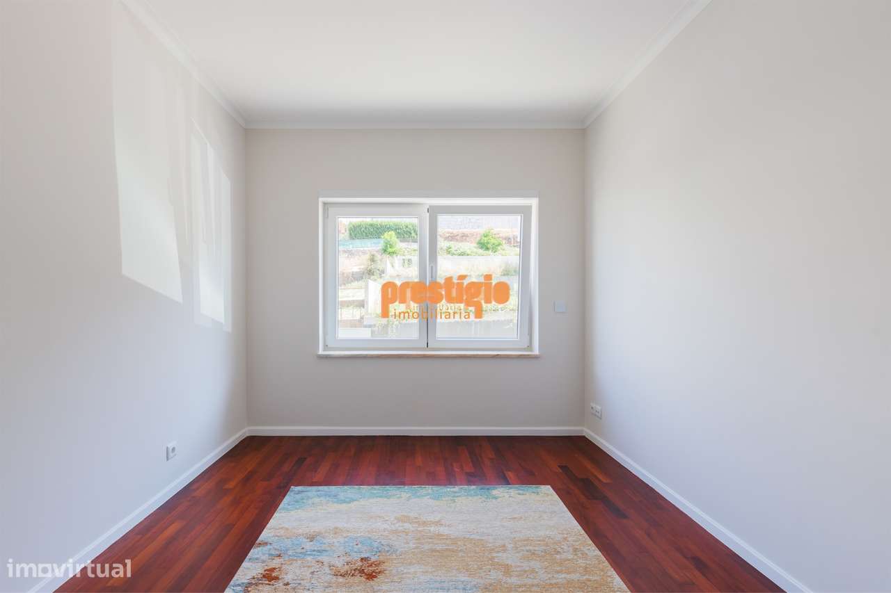 Apartamento T3 Venda em Nogueira, Fraião e Lamaçães,Braga-24
